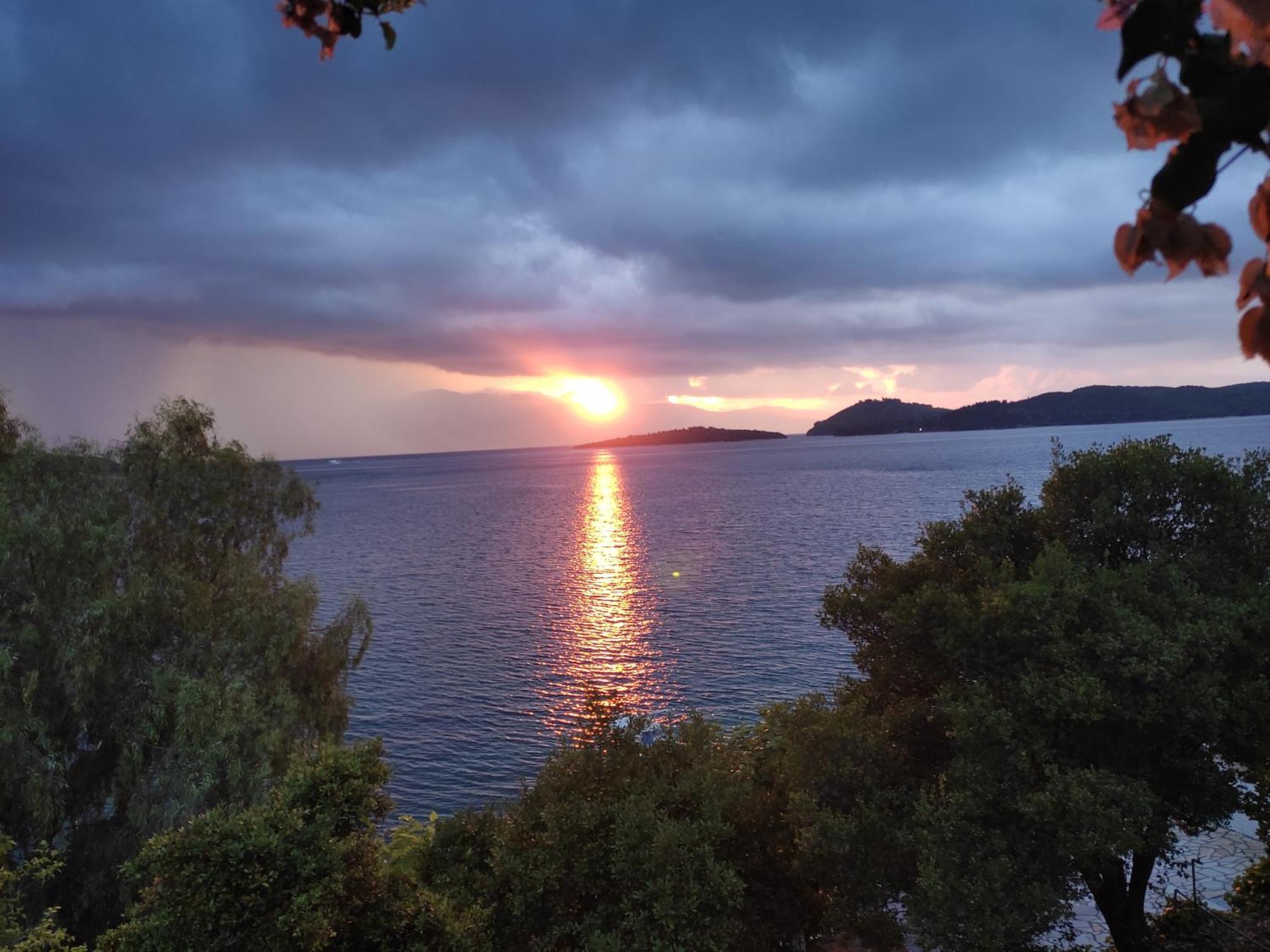 Korakias Seaview Villa Yénion Buitenkant foto